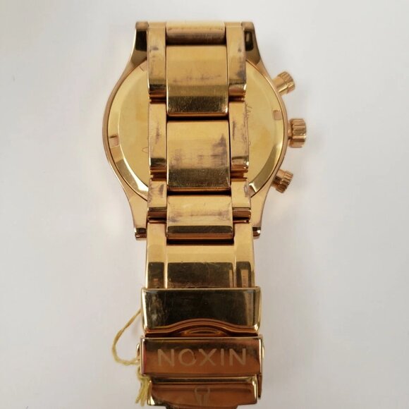 (I-1279) Nixon Minimize Watch - Picture 2 of 3